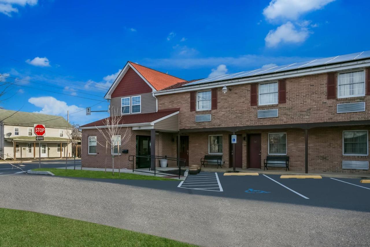 Red Roof Inn Герші Екстер'єр фото